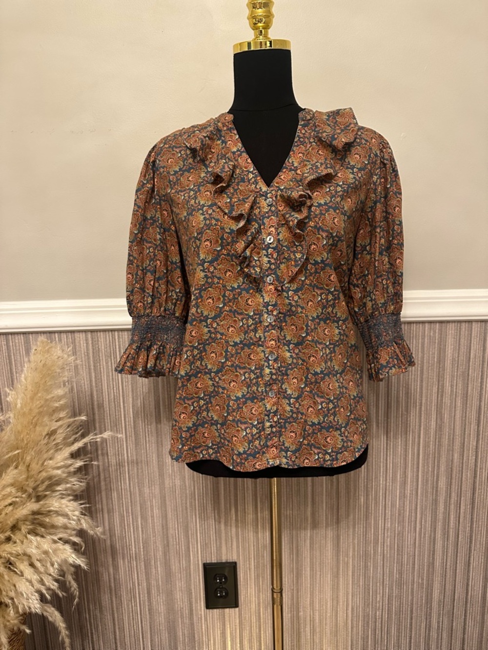 Sundance XS Blue Rust Paisley Ruffle Front Boho Blouse Smocked Bell Sleeve Top